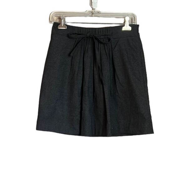 Gap dark grey wool blend skirt. Size 0 - Picture 1 of 10